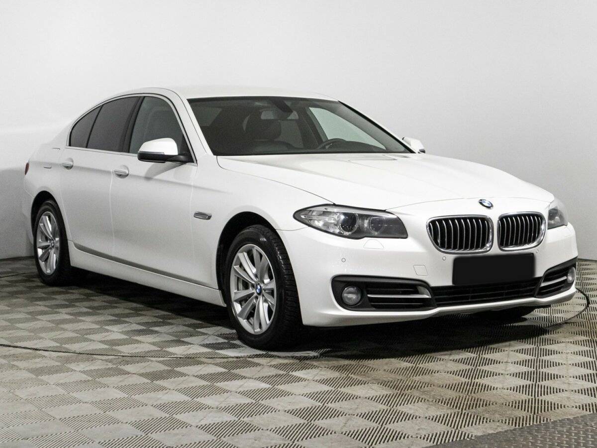 Купить BMW 5 серии 520i, 2014, 146 115 км, фото №3
