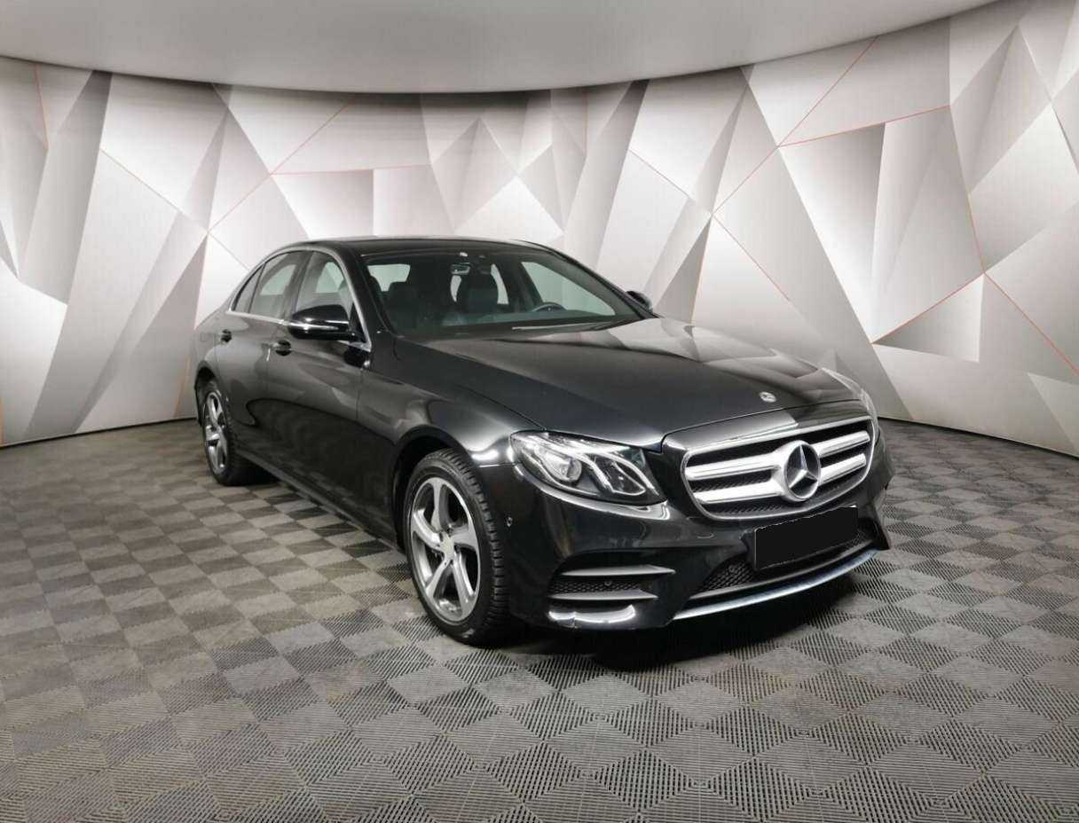 Купить Mercedes-Benz E-Класс 200, 2019, 23 855 км, фото №3