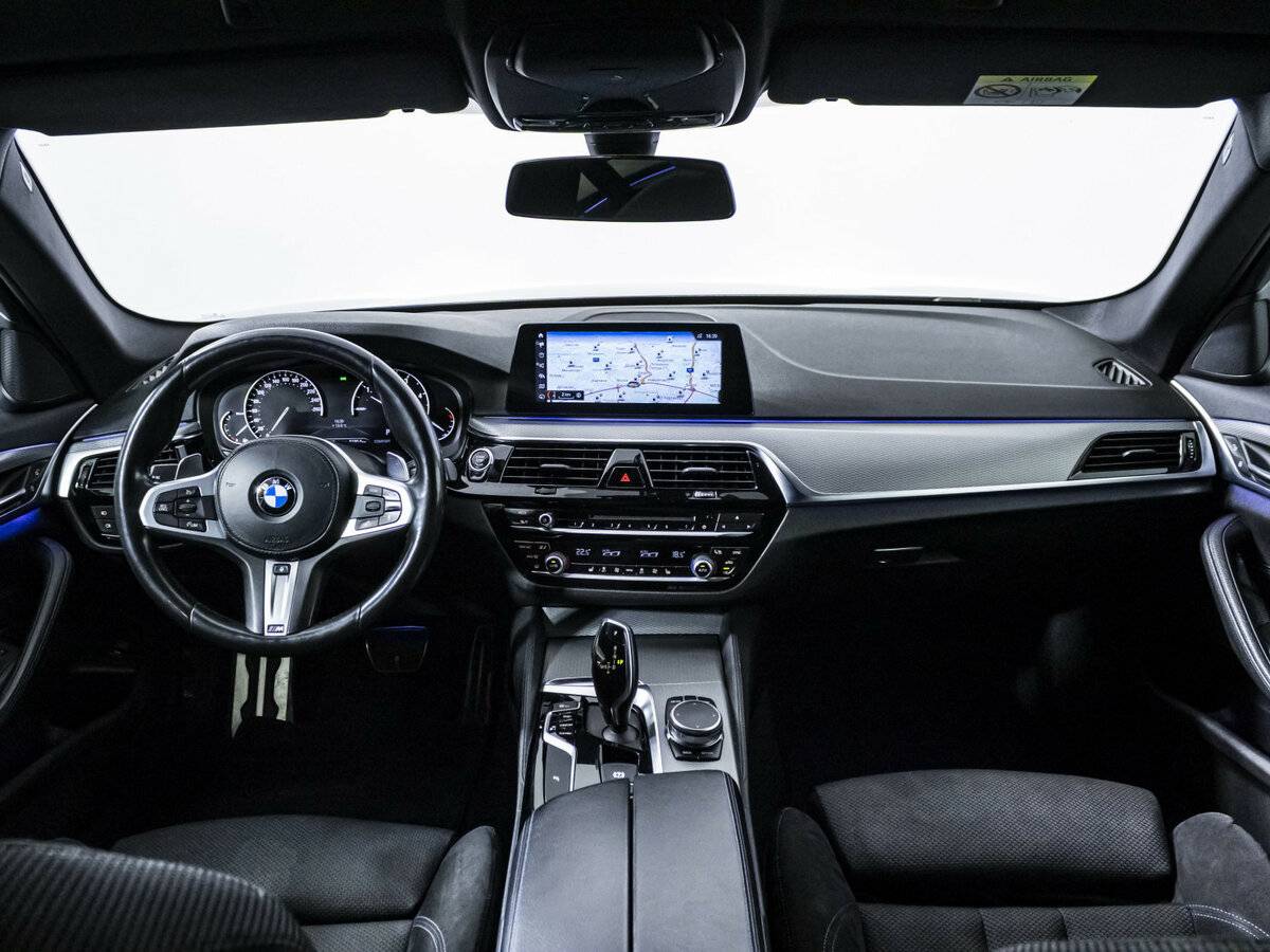 Купить BMW 5 серии 520d xDrive VII (G30/G31/G38), 2018, 122 230 км, фото №12