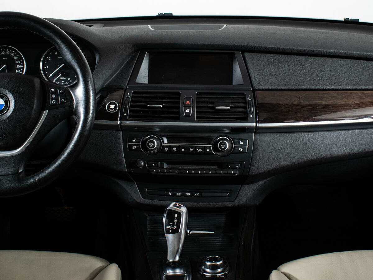 Купить BMW X5 35i, 2010, 180 670 км, фото №9