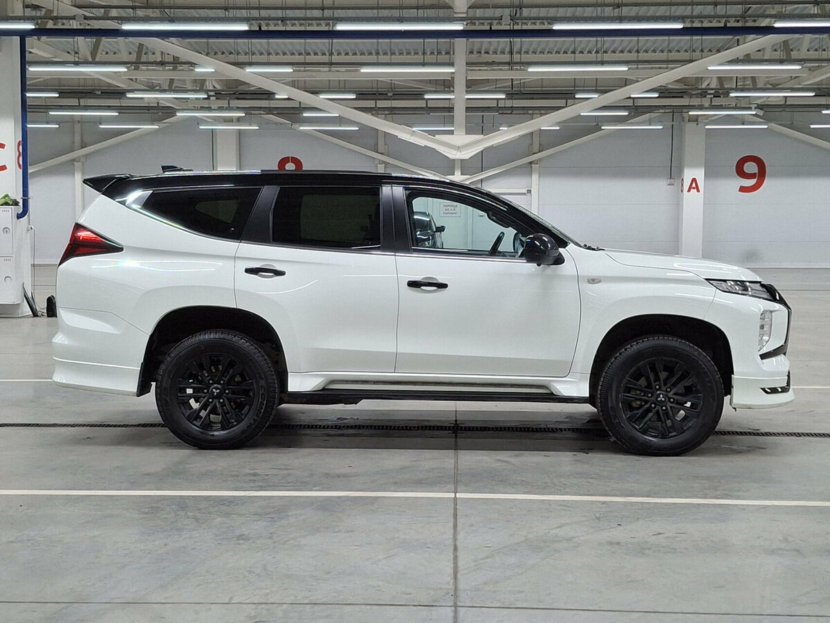 Купить Mitsubishi Montero Sport III Рестайлинг, 2022, 40 268 км, фото №4