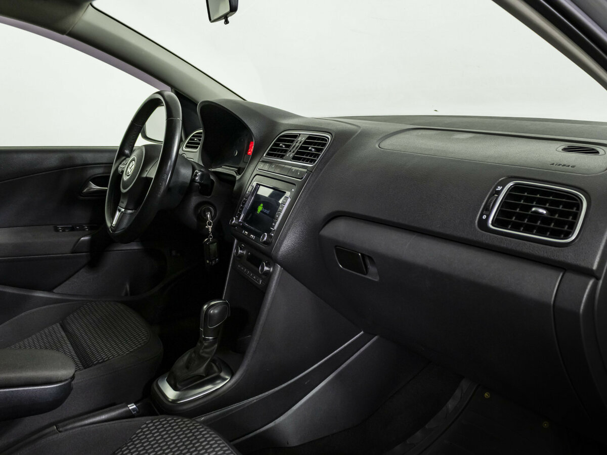 Купить Volkswagen Polo V, 2011, 134 010 км, фото №8