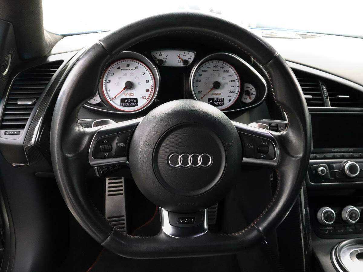 Купить Audi R8 V10, 2012, 42 672 км, фото №11
