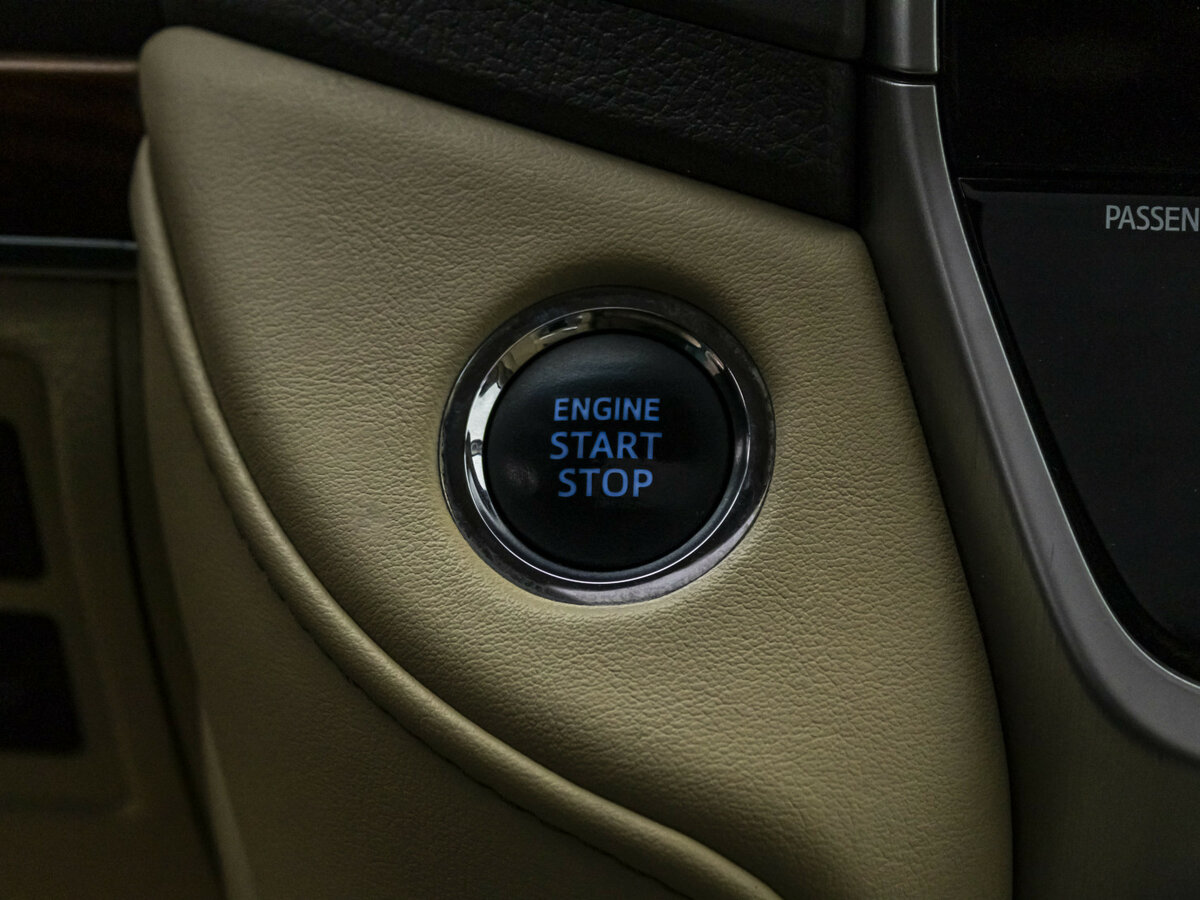 Купить Toyota Land Cruiser 200 Series Рестайлинг 2, 2016, 138 031 км, фото №21