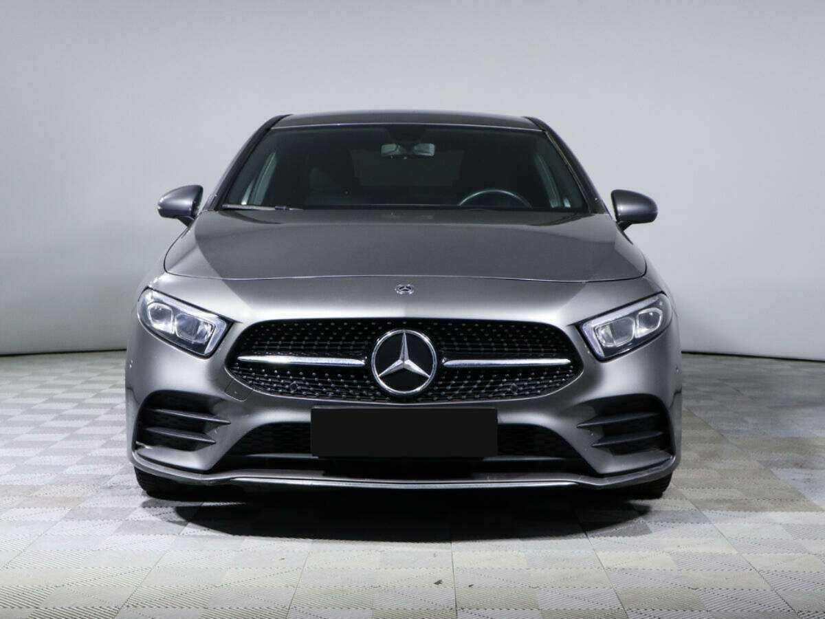 Купить Mercedes-Benz A-Класс 200, 2019, 60 000 км, фото №2