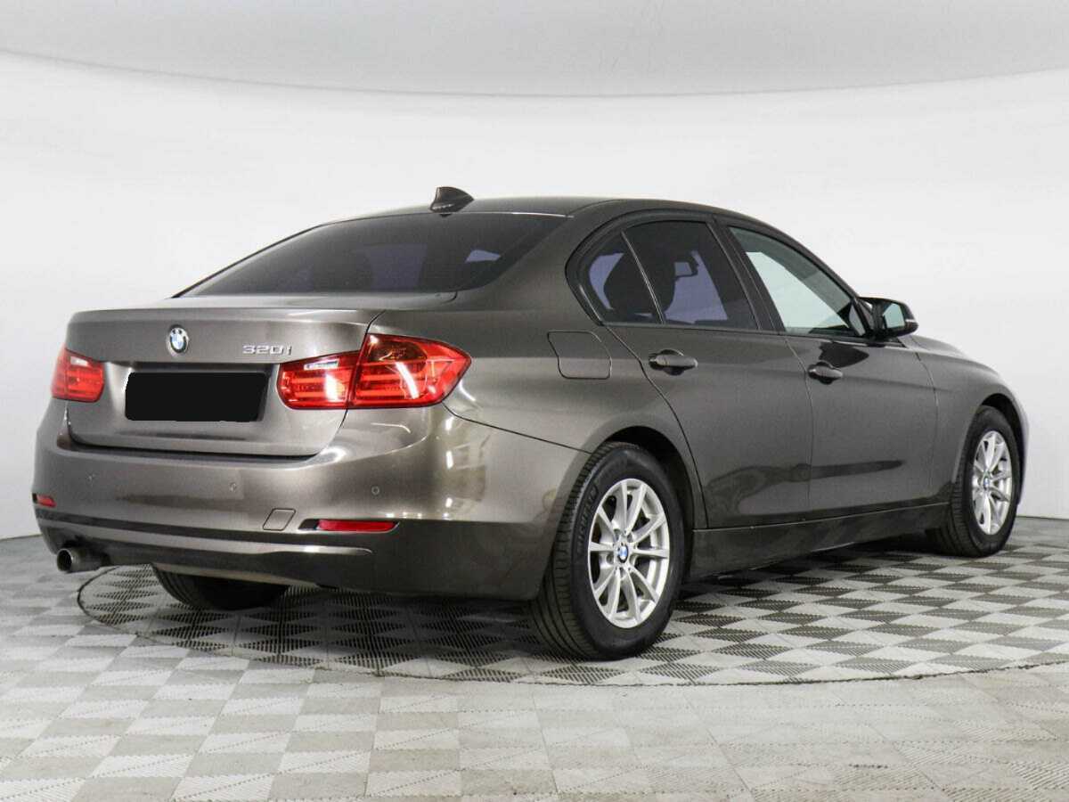 Купить BMW 3 серии 320i, 2013, 217 843 км, фото №2