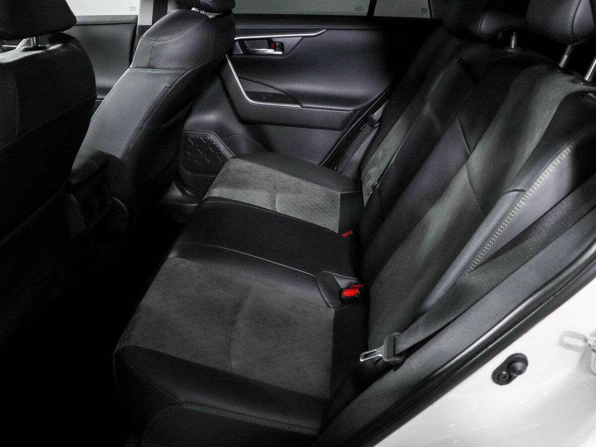 Купить Toyota RAV4 V (XA50), 2024, 18 000 км, фото №10