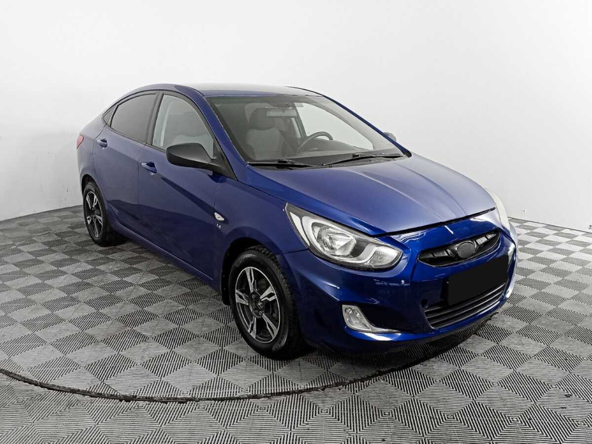 Купить Hyundai Solaris, 2011, 186 396 км, фото №3