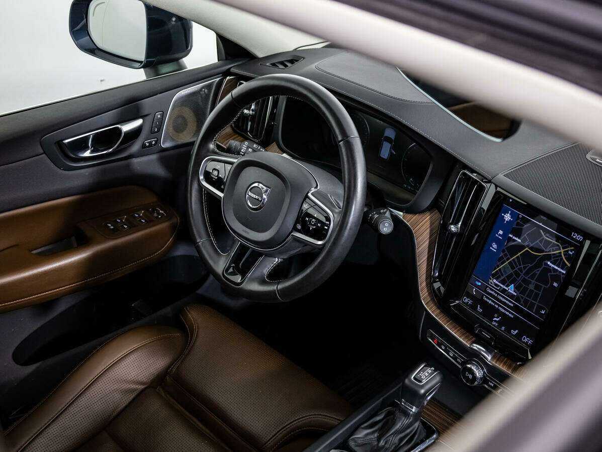 Купить Volvo XC60, 2020, 46 100 км, фото №12
