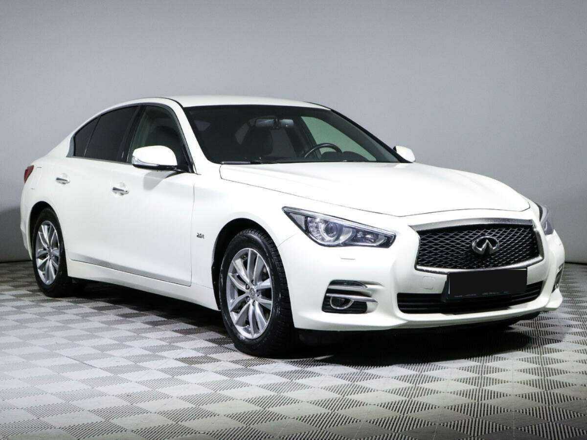 Купить Infiniti Q50, 2017, 104 066 км, фото №3