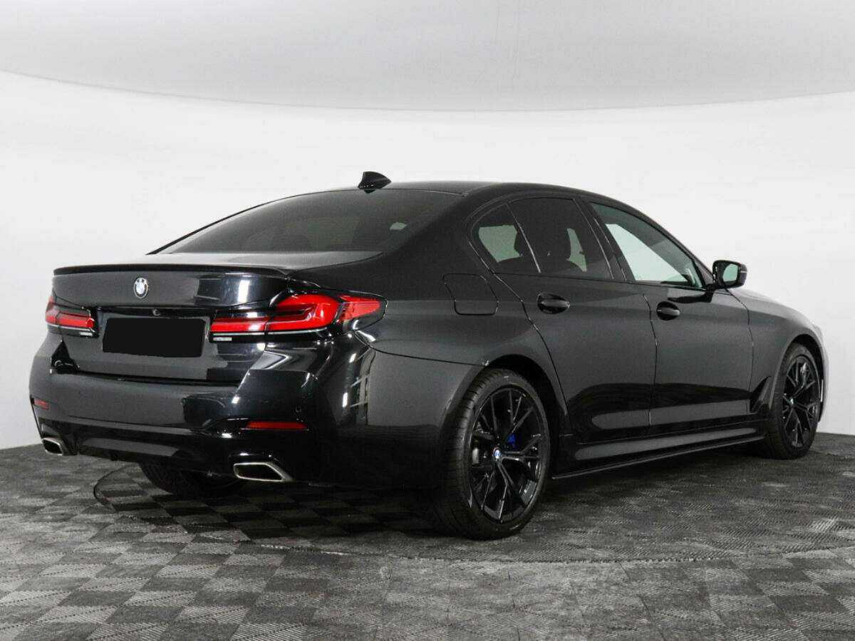 Купить BMW 5 серии 530d xDrive, 2020, 42 000 км, фото №2