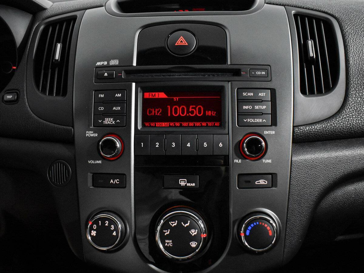 Купить Kia Cerato 5-speed, 2011, 130 000 км, фото №14