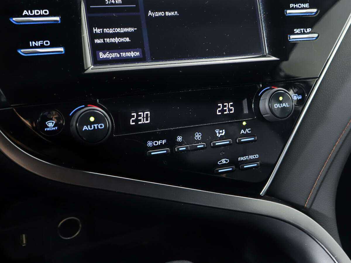 Купить Toyota Camry, 2020, 70 400 км, фото №20