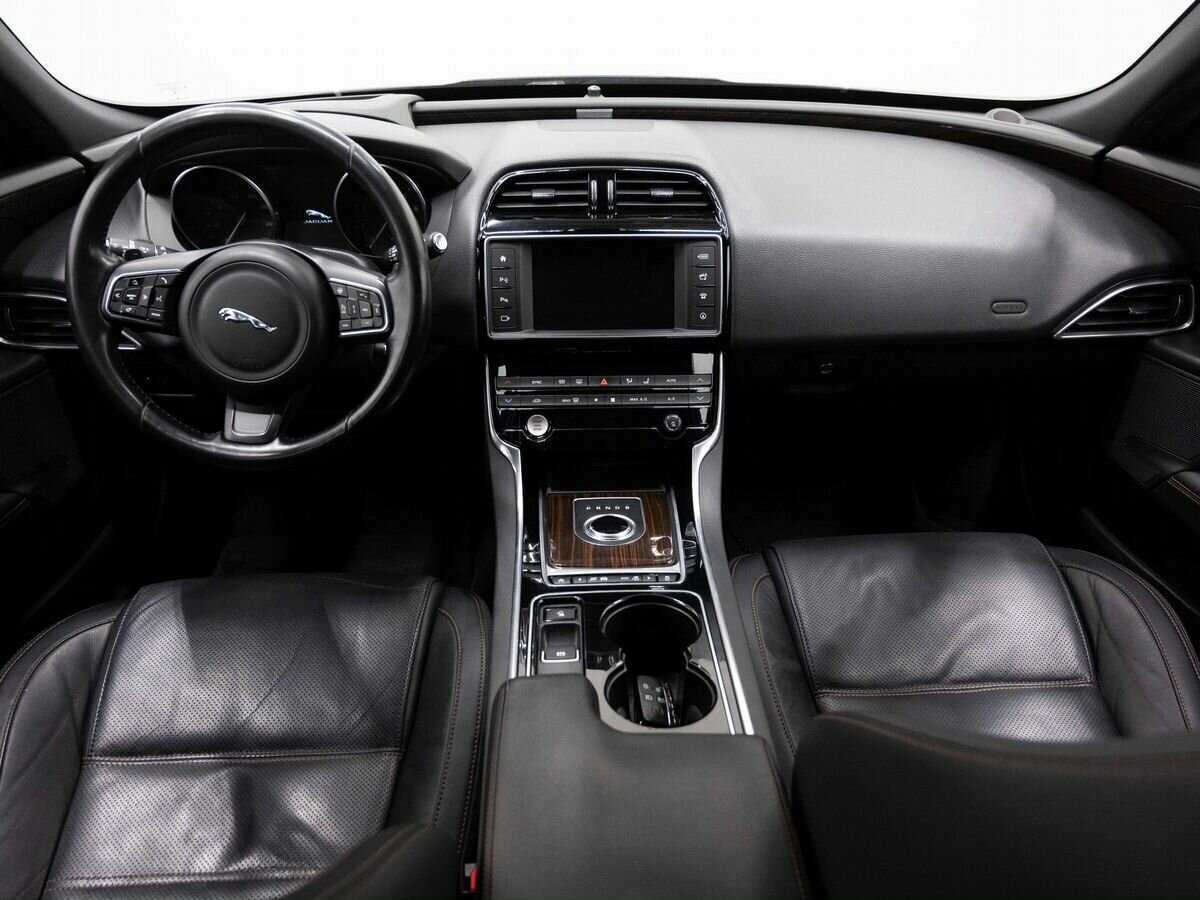 Купить Jaguar XE, 2016, 291 920 км, фото №14