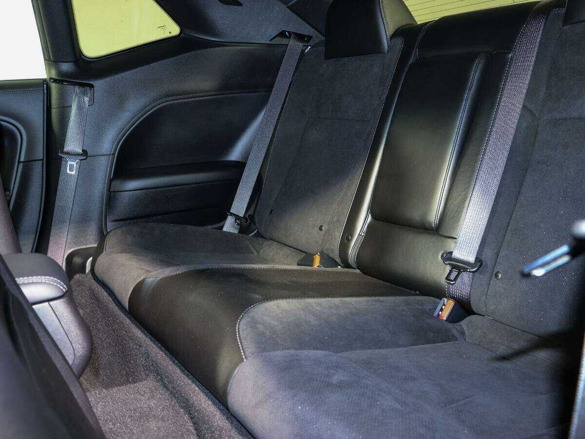 Купить Dodge Challenger R__T, 2021, 9 975 км, фото №9