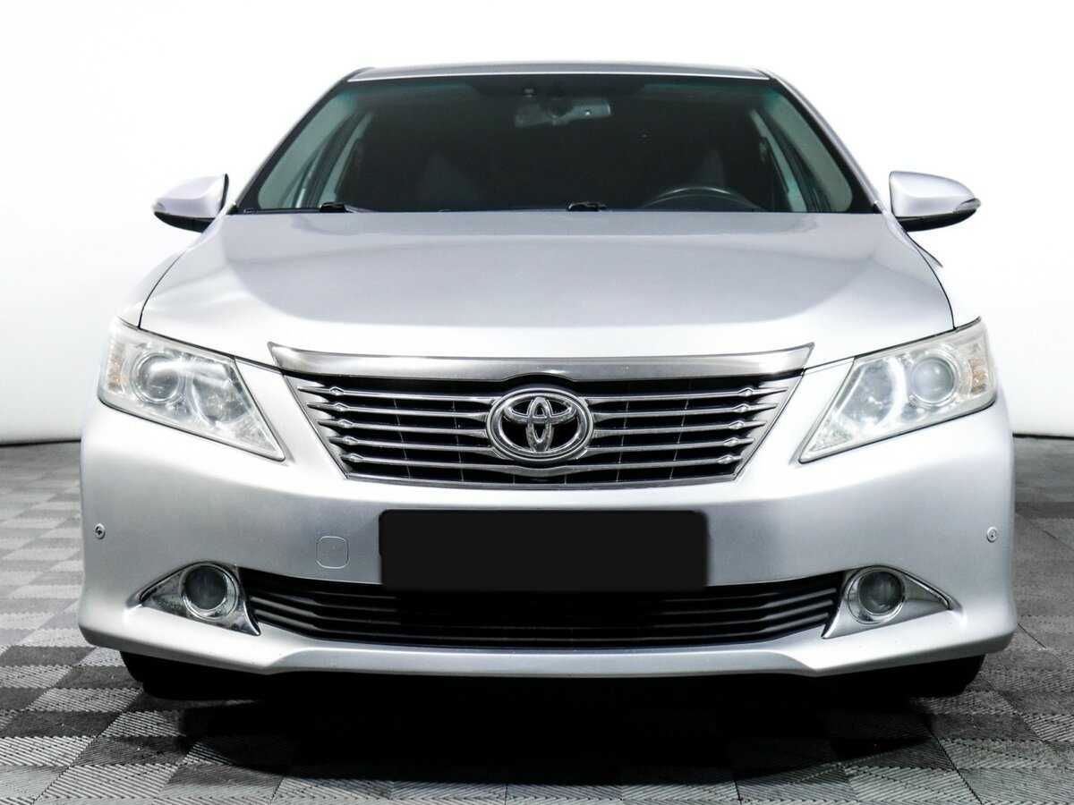 Купить Toyota Camry, 2013, 235 354 км, фото №2