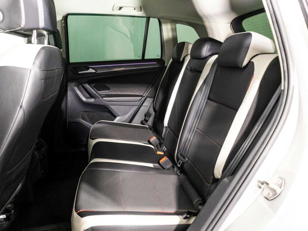 Купить Volkswagen Tiguan, 2021, 71 377 км, фото №10