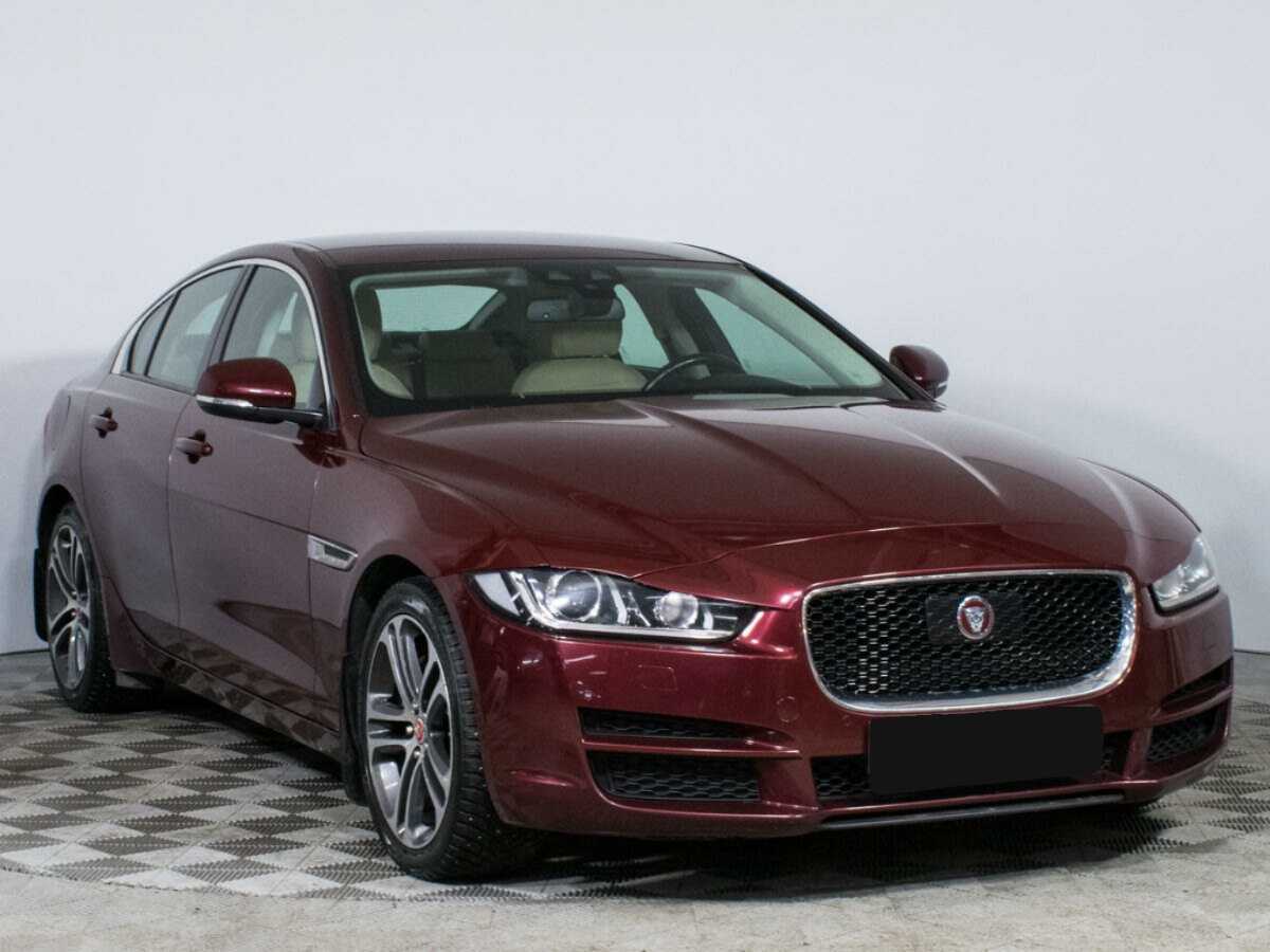 Купить Jaguar XE, 2016, 88 000 км, фото №3