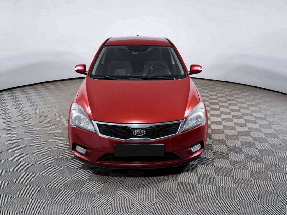 Купить Kia Ceed, 2010, 144 771 км, фото №2