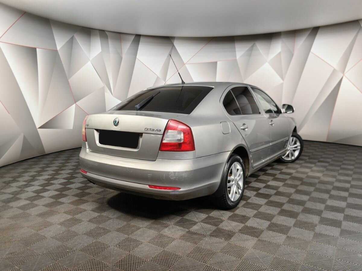 Купить Skoda Octavia, 2010, 225 000 км, фото №2