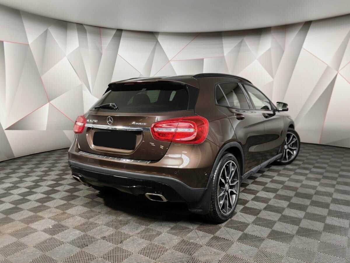 Купить Mercedes-Benz GLA 250, 2014, 85 027 км, фото №2