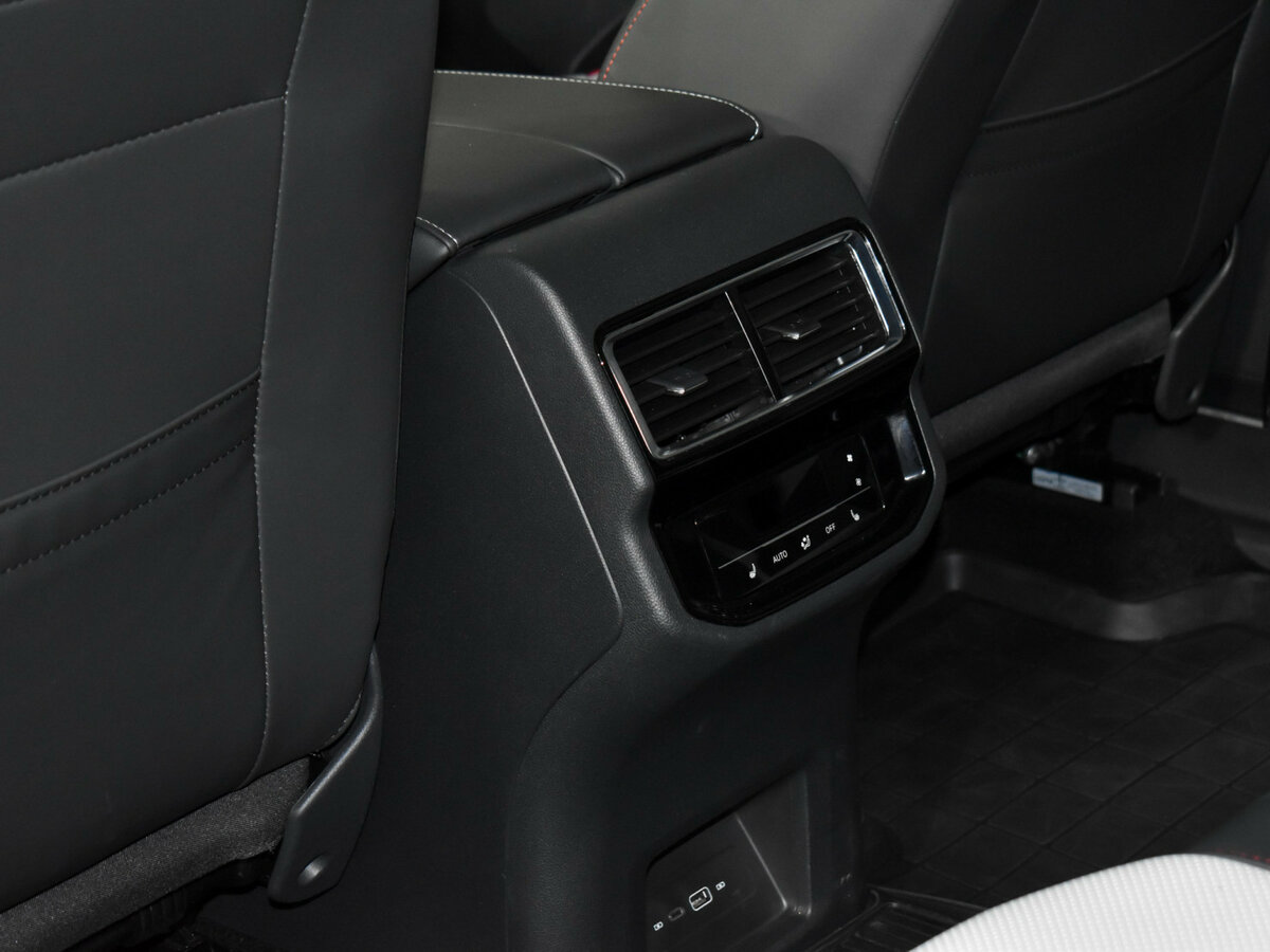 Купить Volkswagen Teramont I Рестайлинг (China Market), 2023, 70 068 км, фото №21