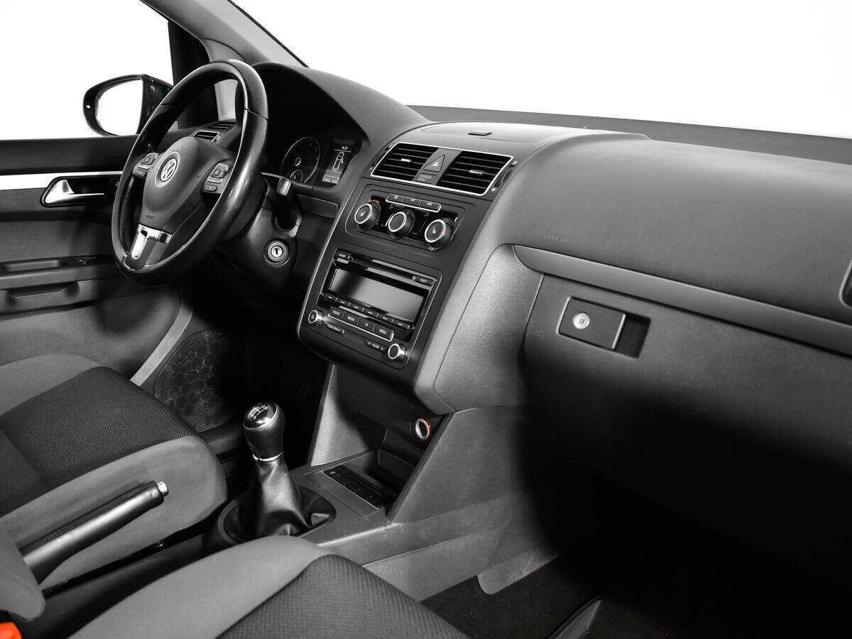 Купить Volkswagen Touran, 2012, 177 813 км, фото №9