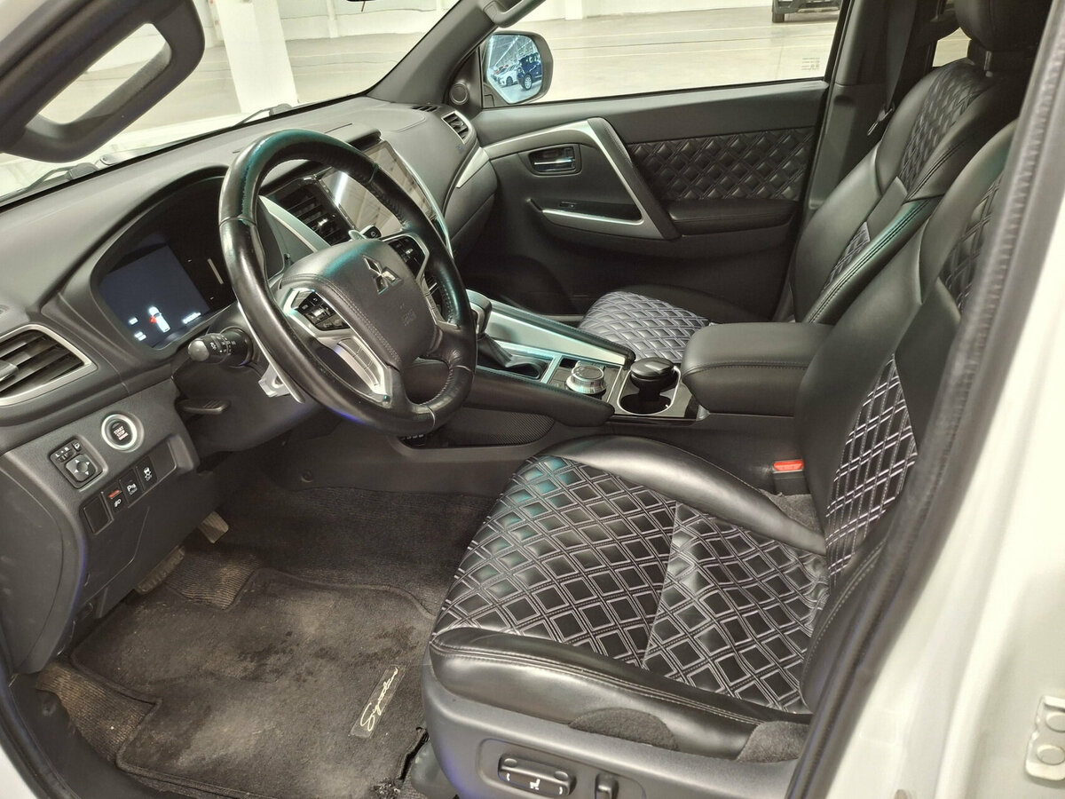 Купить Mitsubishi Montero Sport III Рестайлинг, 2022, 40 268 км, фото №15