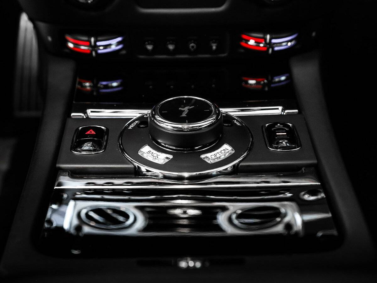 Купить Rolls-Royce Wraith, 2018, 14 313 км, фото №40