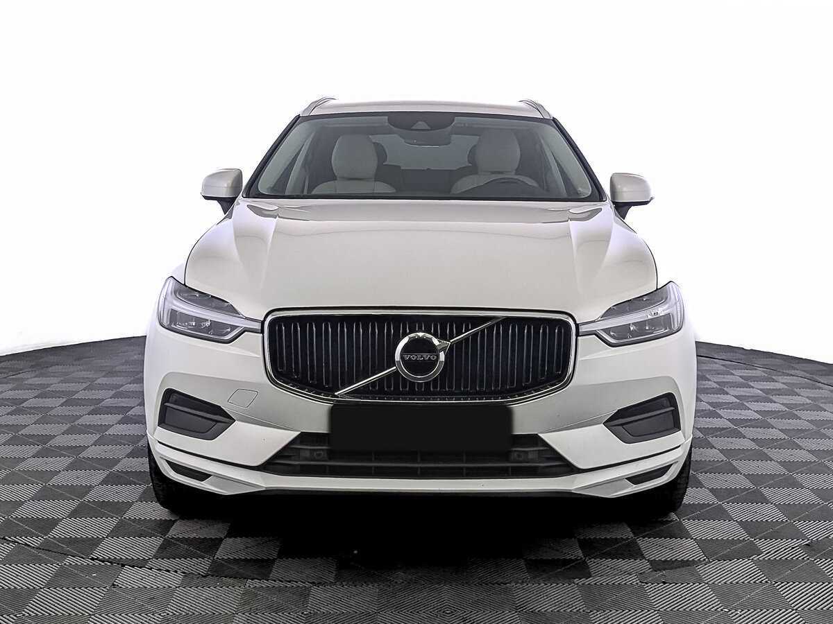Купить Volvo XC60, 2018, 145 144 км, фото №2