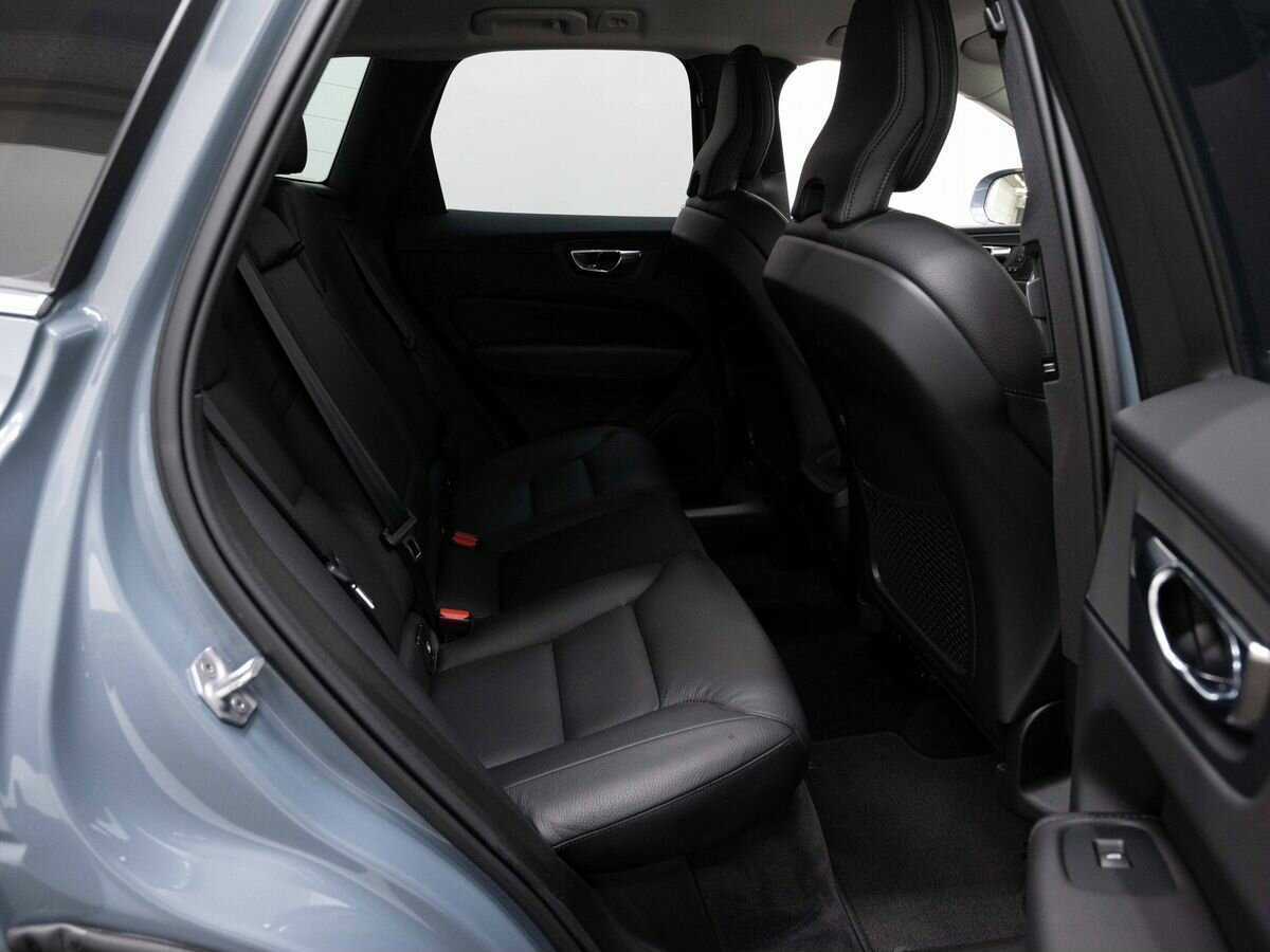 Купить Volvo XC60, 2021, 81 303 км, фото №12