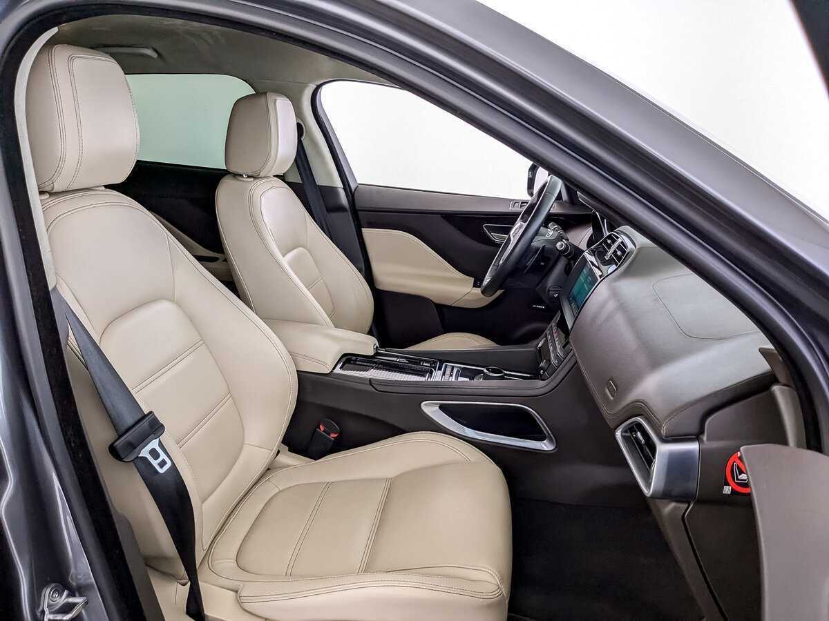 Купить Jaguar F-Pace, 2018, 26 415 км, фото №19