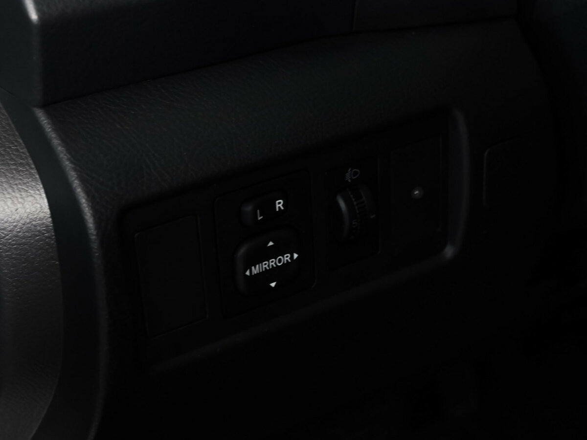 Купить Toyota Corolla Verso I Рестайлинг, 2007, 319 738 км, фото №11