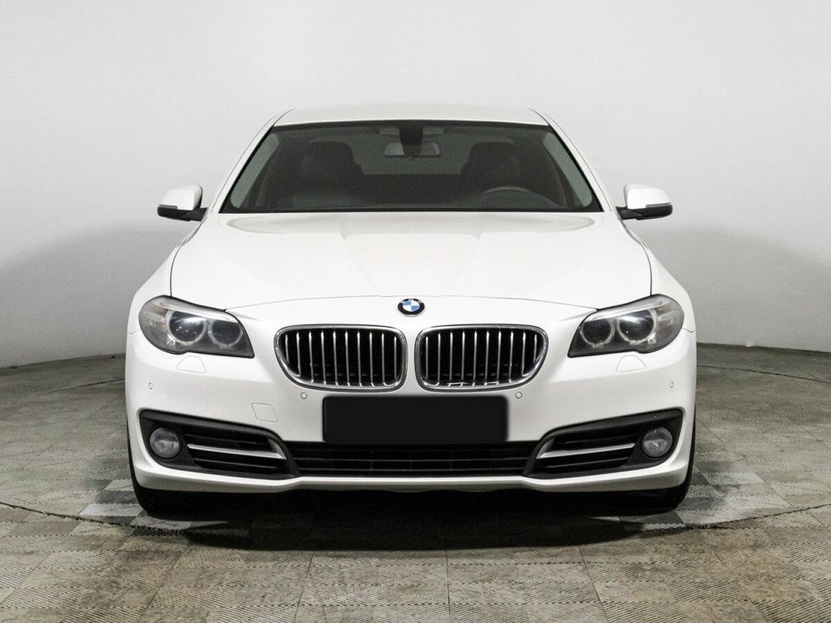 Купить BMW 5 серии 520i, 2014, 146 115 км, фото №2