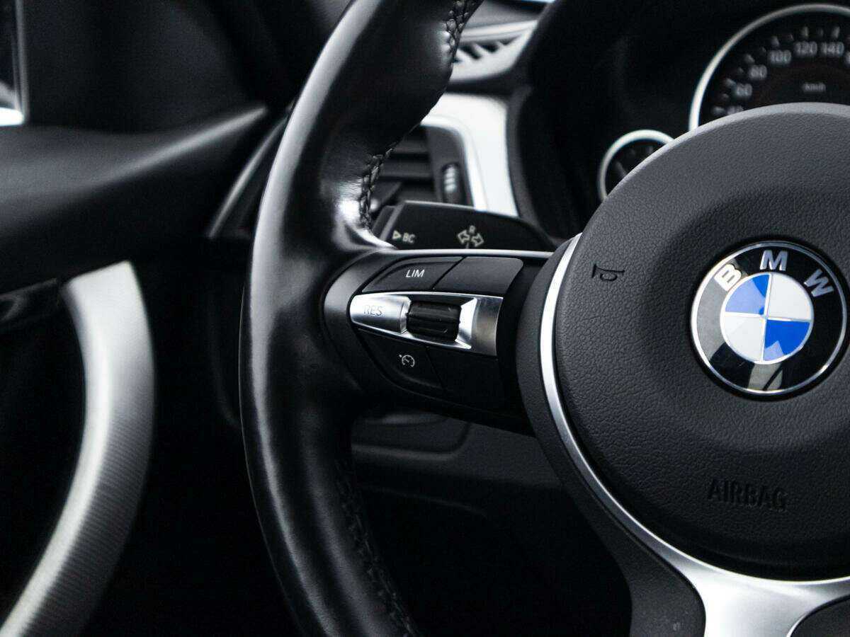 Купить BMW 3 серии 320i xDrive, 2018, 69 691 км, фото №20
