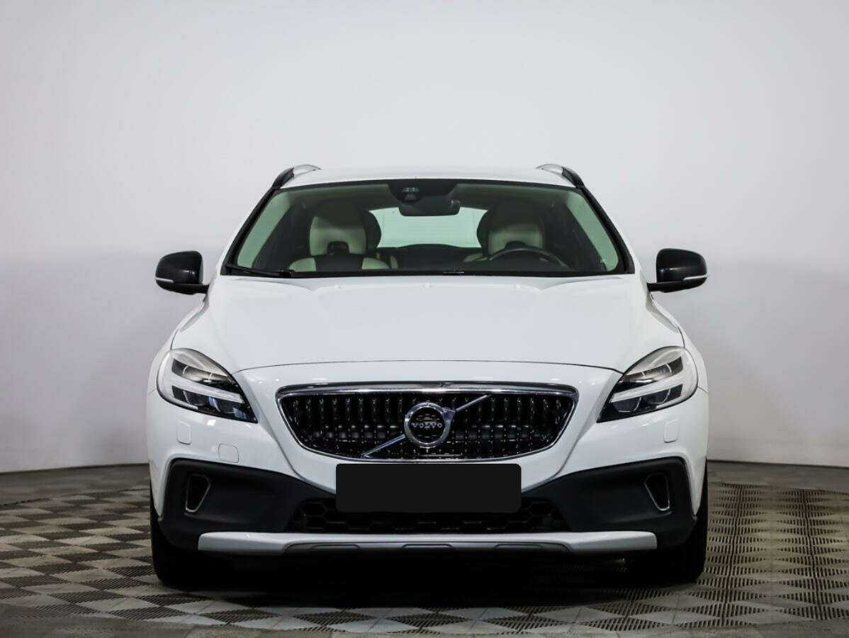 Купить Volvo V40 Cross Country, 2018, 96 348 км, фото №1