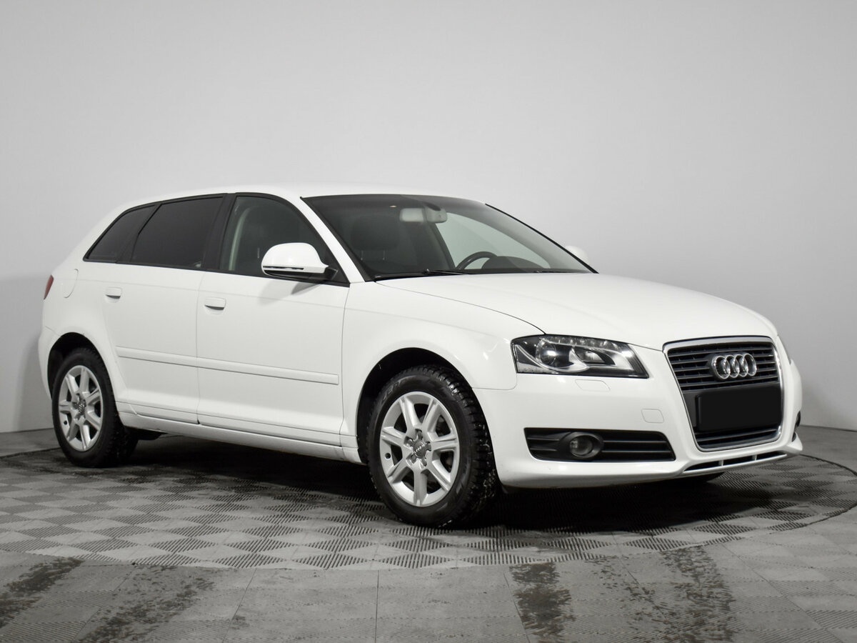 Купить Audi A3 Sportback II (8P) Рестайлинг 2, 2009, 102 000 км, фото №3
