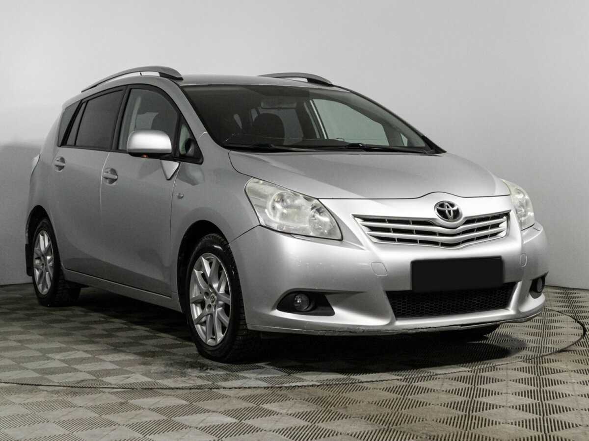 Купить Toyota Verso, 2011, 250 860 км, фото №3