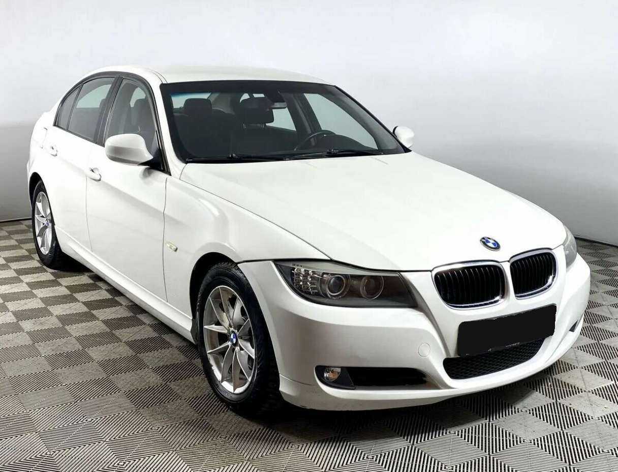 Купить BMW 3 серии 318i, 2011, 168 000 км, фото №3
