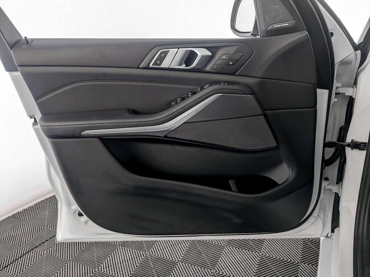 Купить BMW X5 30d, 2020, 67 603 км, фото №15