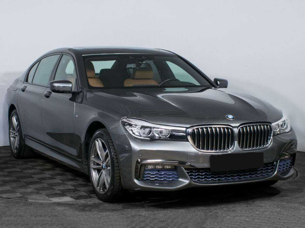 Купить BMW 7 серии 740i, 2018, 45 000 км, фото №3