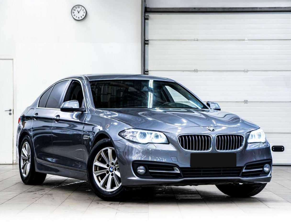 Купить BMW 5 серии 520i, 2014, 75 500 км, фото №2
