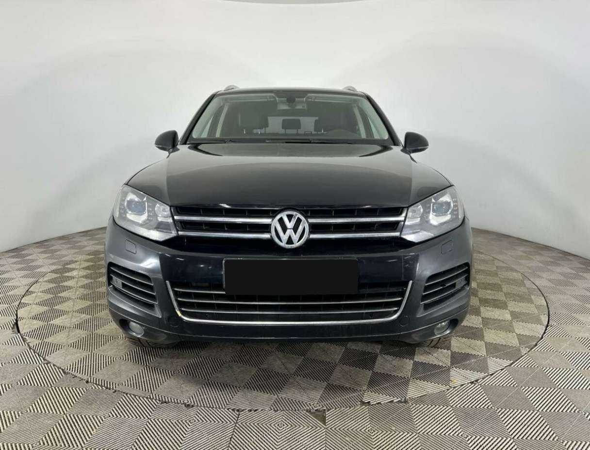 Купить Volkswagen Touareg, 2012, 216 981 км, фото №2