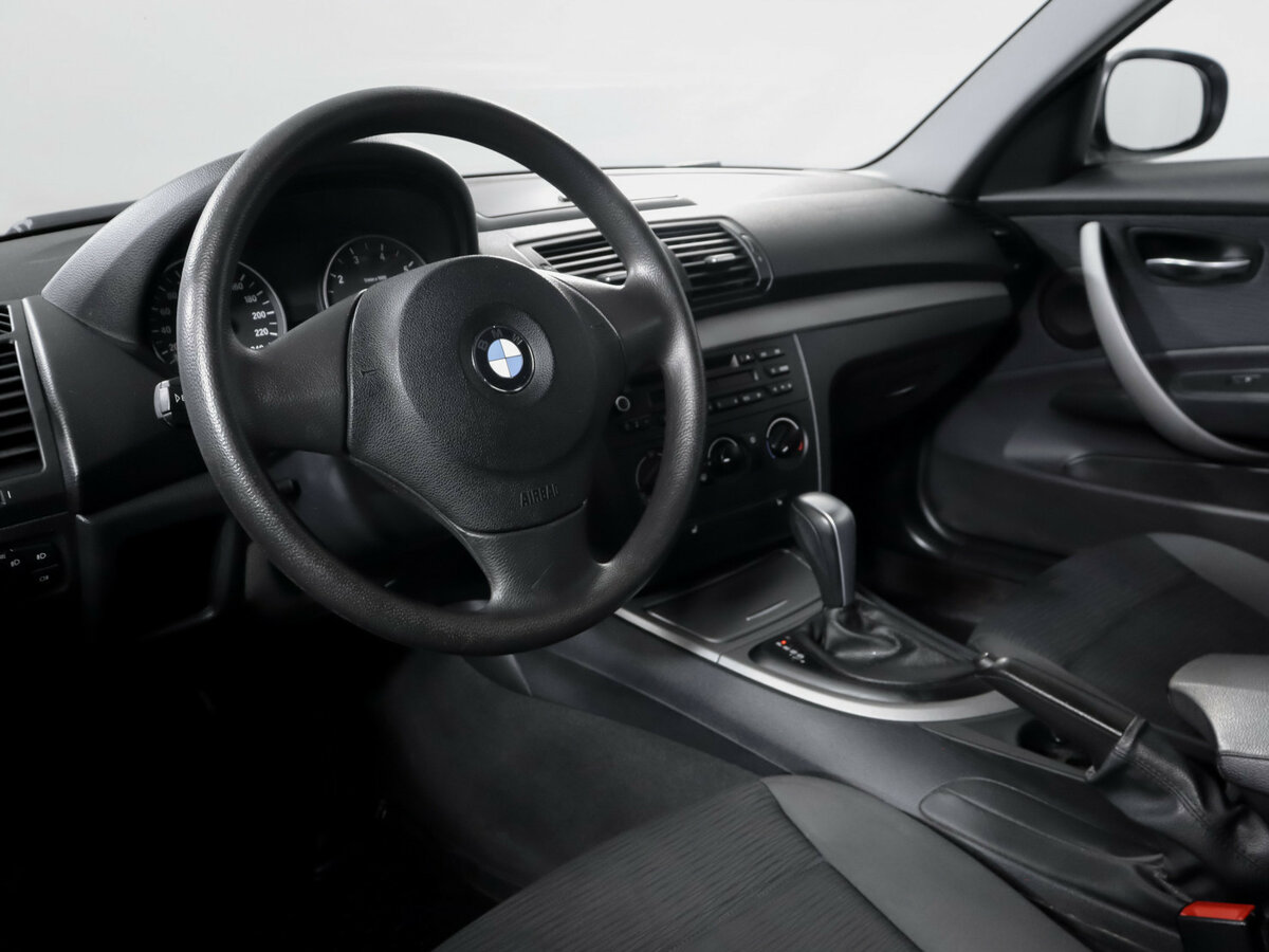 Купить BMW 1 серии 116i I (E81/E82/E87/E88) Рестайлинг, 2011, 145 000 км, фото №11