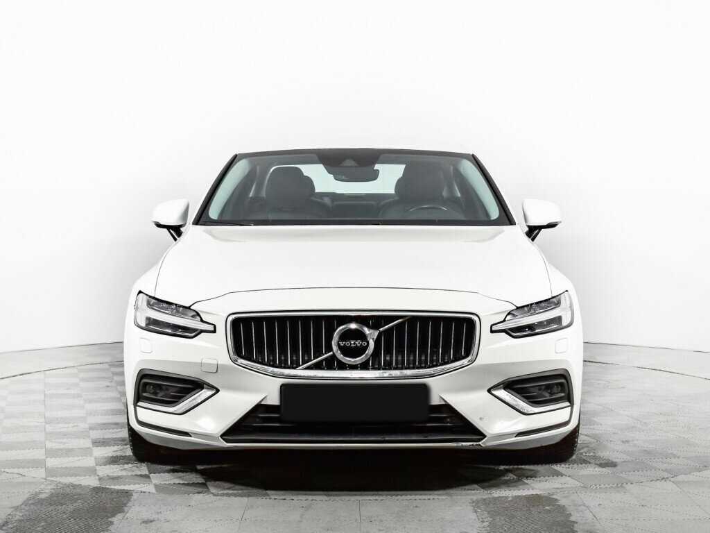 Купить Volvo S60, 2021, 72 191 км, фото №2