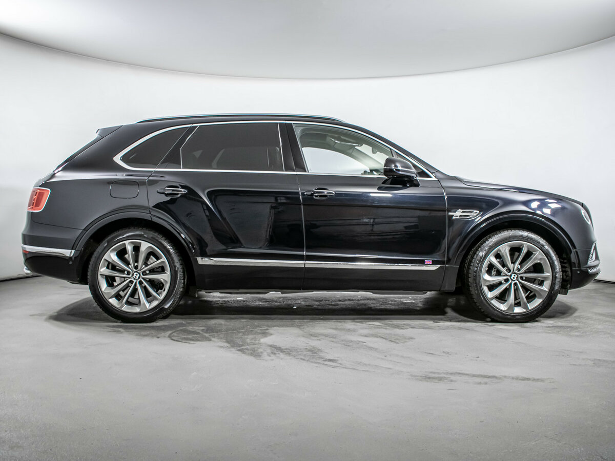 Купить Bentley Bentayga I, 2016, 99 901 км, фото №4