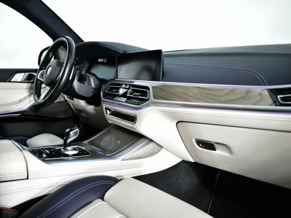 Купить BMW X7 40i, 2020, 84 250 км, фото №9