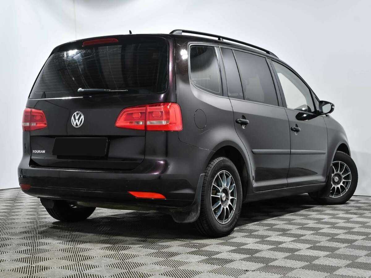 Купить Volkswagen Touran, 2013, 205 281 км, фото №4