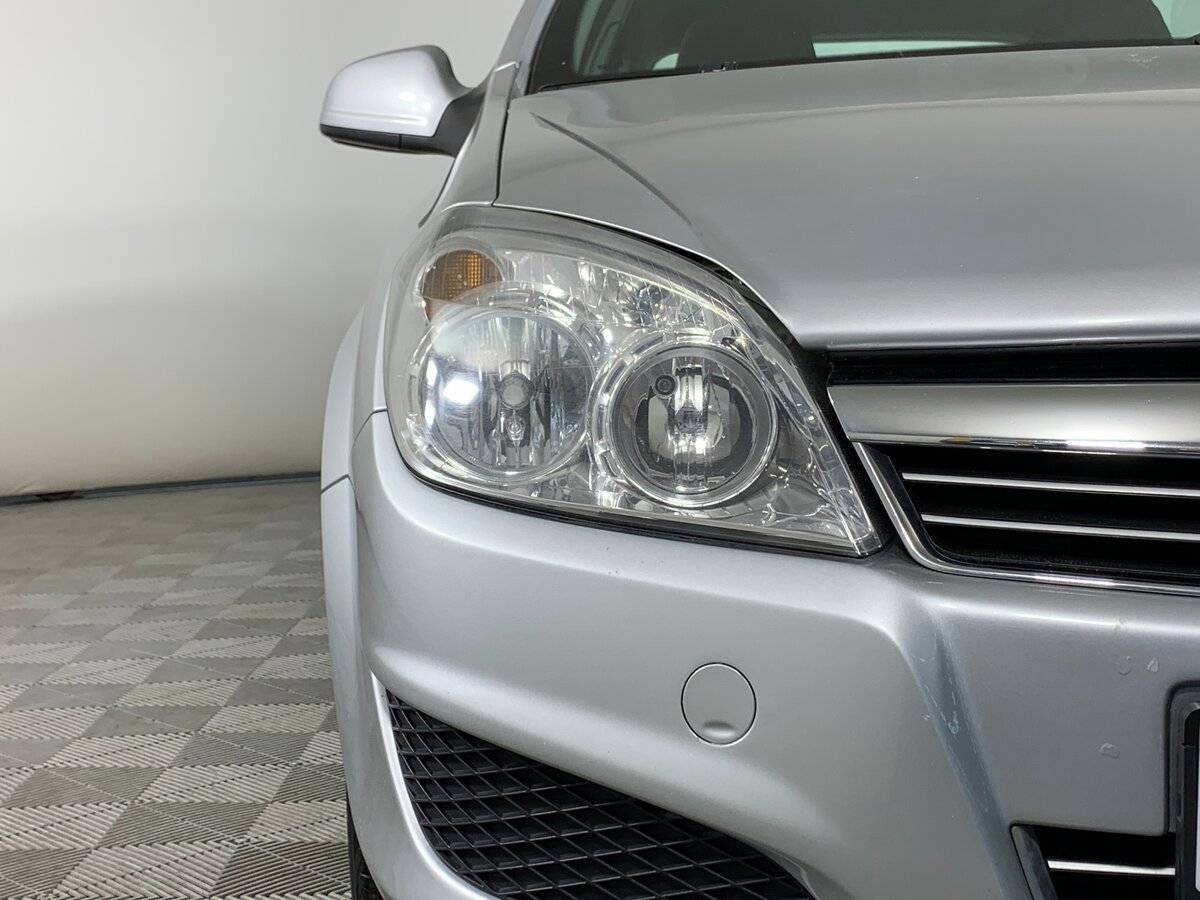 Купить Opel Astra, 2010, 156 634 км, фото №10