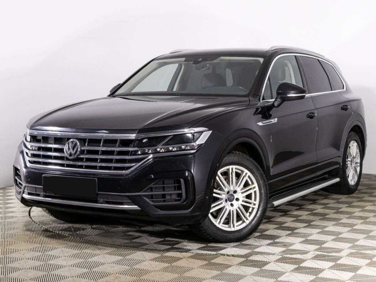 Купить Volkswagen Touareg, 2018, 180 315 км, фото №1